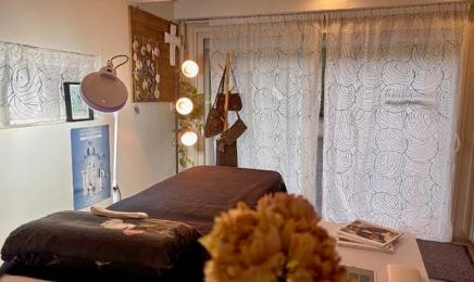 L’Atelier Beauté-Chez Faustine : Institut de beauté à Nâves-Parmelan