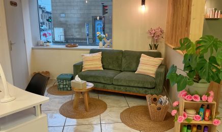 MADEMOISELLE & CO : Coiffeur à Burlats