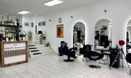 Nara Hair & Beauty Friseursalon: Kosmetikstudio in Dortmund
