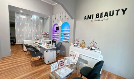 Ami Beauty Nails & Lashes: Kosmetikstudio in Cottbus