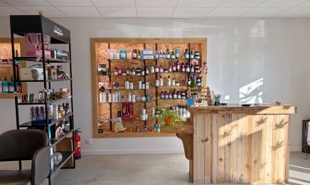 Les ciseaux d’Elodie L : Coiffeur à Thégra
