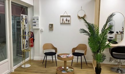 Coiffeur D vallins  : Coiffeur à Fos-sur-Mer