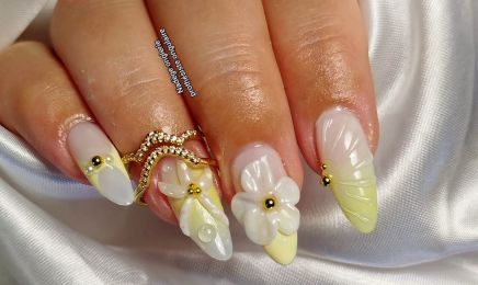Nadege_Ongles : Manucure à Thil