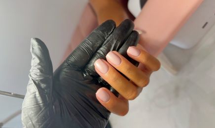 Stud.niniche : Manucure à Lyon