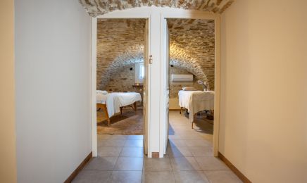 Institut Loli  : Manucure à Saint-Paulet-de-Caisson