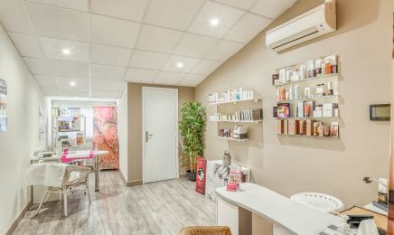 Institut De Toute Beauté By Isabelle : Manucure à Montauroux