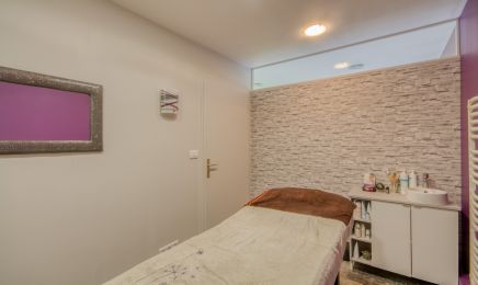 Essenti’Elle : Institut de beauté à Traînou