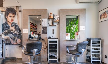 Laurence Coiffure : Coiffeur à Neuilly-l'Évêque