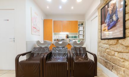 Camille Albane - Paris 16 - 4 rue de la Tour : Coiffeur à Paris