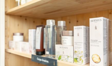 L’instant de Beauté : Manucure à Saint-Seurin-sur-l'Isle