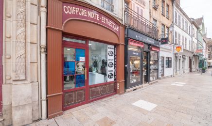 Urbain Coiffure : Coiffeur à Troyes