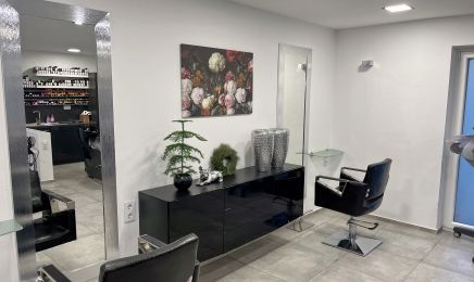 Fuchs Haarstudio : Friseur in Knetzgau