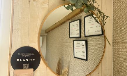 Lovely Beauty Art By Annlo : Institut de beauté à Forcalqueiret