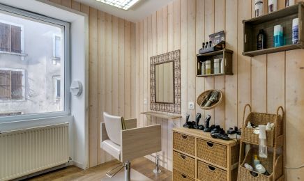 A chacun sa coupe  : Coiffeur à chemille