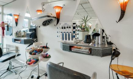 Hair du temps création : Coiffeur à Sauvagnon