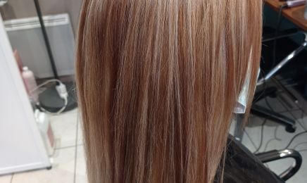 2 mèches avec vous : Coiffeur à Le Folgoët