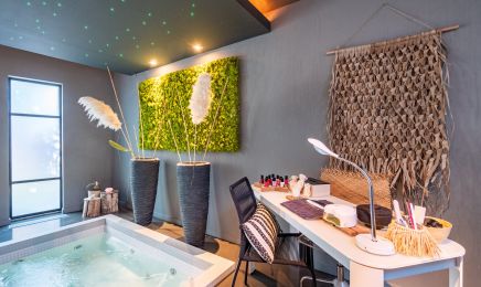 Spa Campagne design : Manucure à Thairé