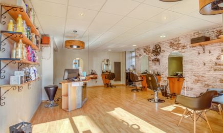 Nogano : Coiffeur à Ambrières-les-Vallées
