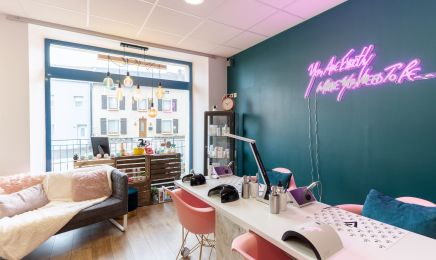 A l’Aurore de la Beauté  : Manucure à Téterchen