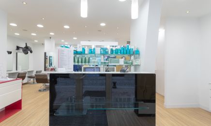 Camille Albane - Levallois-Perret : Coiffeur à Levallois-Perret