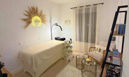 Maison Majah : Institut de beauté à Saint-Sauveur-d'Aunis