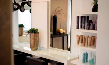 Hairlounge by Julia Tielemann: Friseur in Bocholt