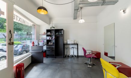 Underground  : Coiffeur à Bayonne