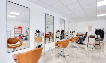Les têtes en l'hair 2 : Barbier à Sérignan