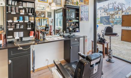 The barber’s : Barbier à Chartres