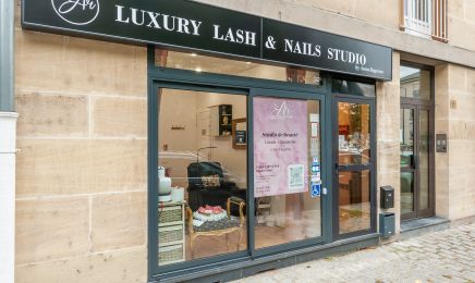 Luxury lash and nails studio : Manucure à Poissy