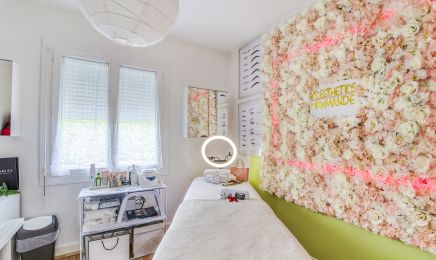 KS Esthetics  : Manucure à Miramont-de-Guyenne
