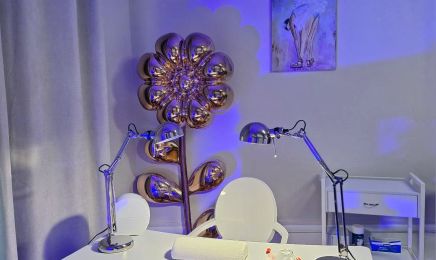 Institut Essentia chez L’appartement : Manucure à Grenoble