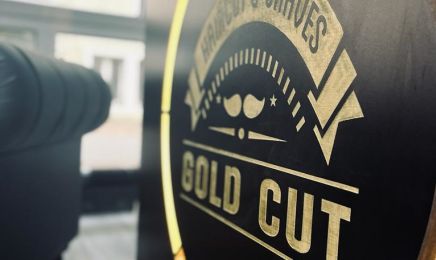 Gold Cut Friseursalon: Kosmetikstudio in Rottweil