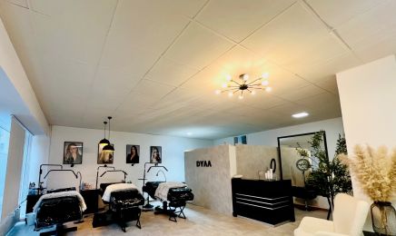 DYAA Beaute Studio: Kosmetikstudio in Schlangen