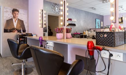 Curlyss : Coiffeur à Froges
