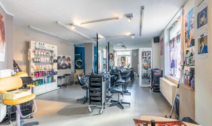Beauté & Coiffure  : Institut de beauté à Mouscron