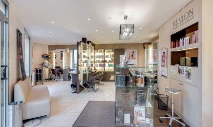 Antoinette coiffure & Institut Sophie  : Manucure à Dourdan
