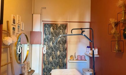 Pops Nails & Beauty : Institut de beauté à Brive-la-Gaillarde