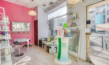 Zen et Beauté : Manucure à Bordeaux