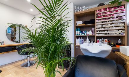 Parenthèse : Coiffeur à Pleucadeuc