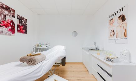 Ma beauté by Mel : Manucure à Colombiers