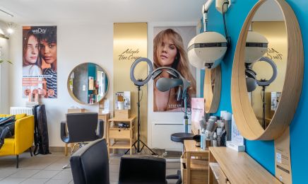 Adopte une coupe Emilie : Barbier à Béganne