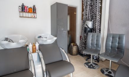 L’art de plaire : Coiffeur à Mouzon