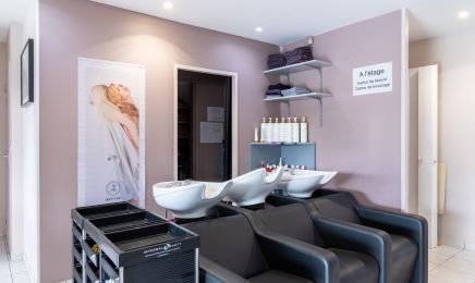 La parenthese beaute by Sarah coiff : Coiffeur à Combs-la-Ville