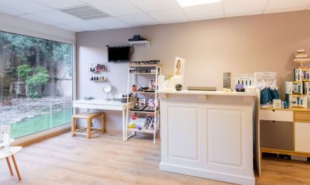 Adonia Institut  : Coiffeur à Sausset-les-Pins