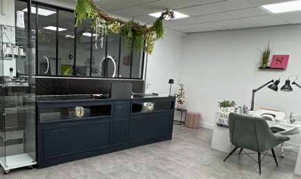 Beauté Concept : Institut de beauté à Soyaux