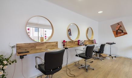L'air du temps  : Coiffeur à Saint-Germain-la-Campagne