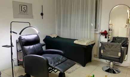 LS Atelier Beauté / Laura Nailll : Coiffeur à Créteil