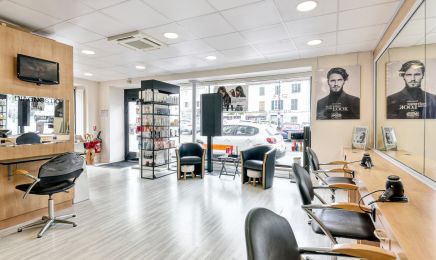 Cosmocolors : Coiffeur à Montlhéry