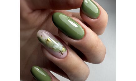 Le Boudoir Privé Manucure et Beauté des pieds Russes / Rehaussement de cils / Épilation  : Institut de beauté à Lyon